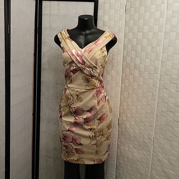 BRAND NEW ALEXA B NITES SLEEVELESS CRISSCROSS V-NECK DESIGN FLORAL SHEATH DRESS - Picture 3 of 12